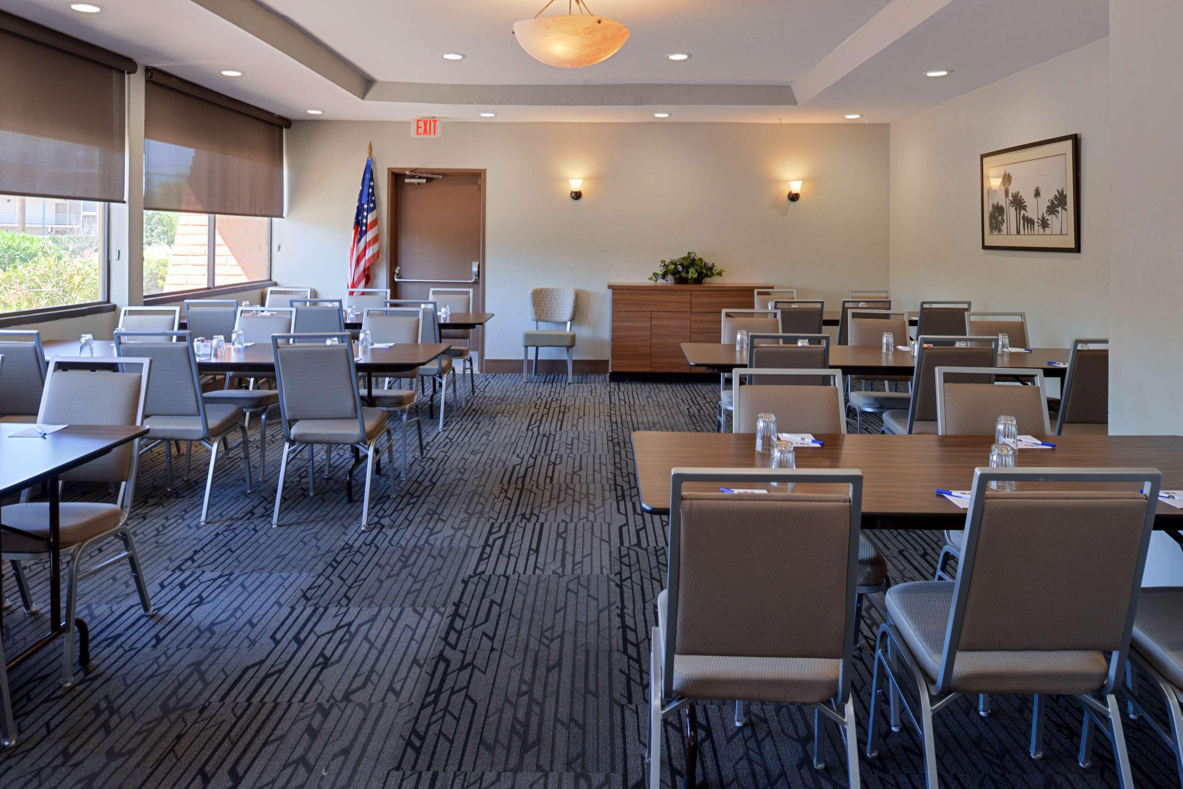 Best Western Royal Sun Inn & Suites Тусон Экстерьер фото