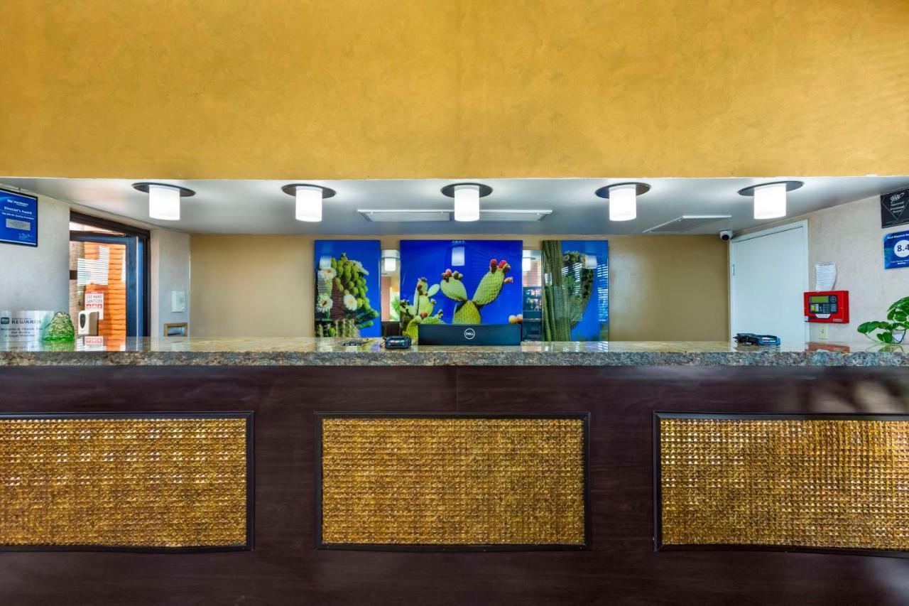 Best Western Royal Sun Inn & Suites Тусон Экстерьер фото