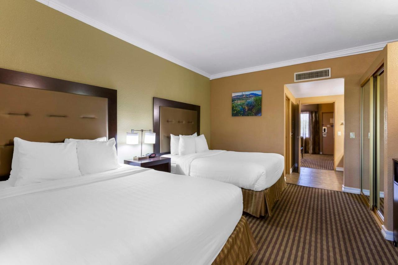 Best Western Royal Sun Inn & Suites Тусон Экстерьер фото